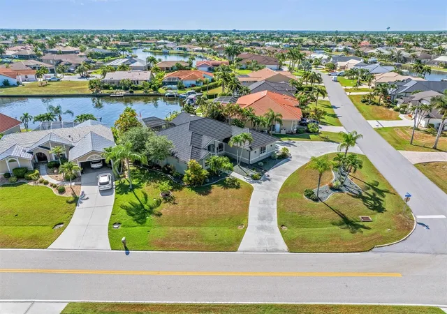 Photo 1 of Single family home for sale at 590 Toulouse Dr, Punta Gorda, FL 33950 | MLS# D6147941 | Listing updated on 2026-08-22