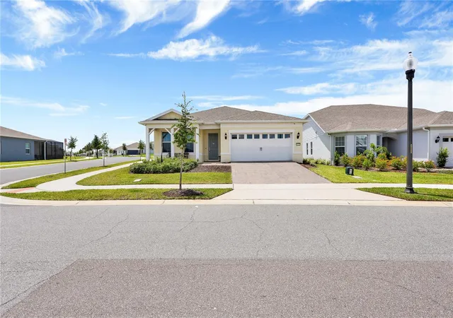 Photo 1 of Single family home for sale at 13175 Sunny Retreat Ln, Winter Garden, FL 34787 | MLS# O6420975 | Listing updated on 2026-08-30