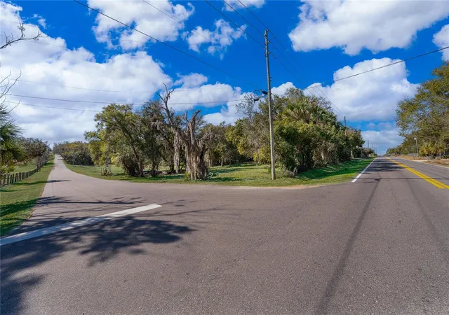 Photo 1 of Land for sale at 250 Mcguire Rd, Apopka, FL 32712 | MLS# S5152740 | Listing updated on 2026-09-12