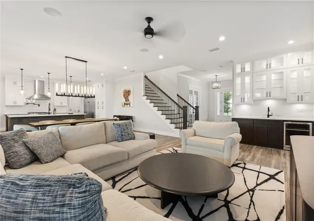 Photo 4 of Single family home for sale at 907 Celadon St, Winter Garden, FL 34787 | MLS# O6420982 | Listing updated on 2026-10-08