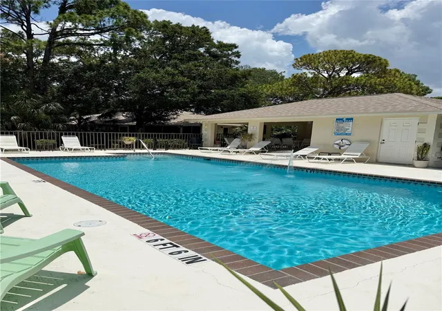 Homes for sale in Sarasota, FL | 764 N Jefferson Avenue, Sarasota, FL 34237 | Houzeo
