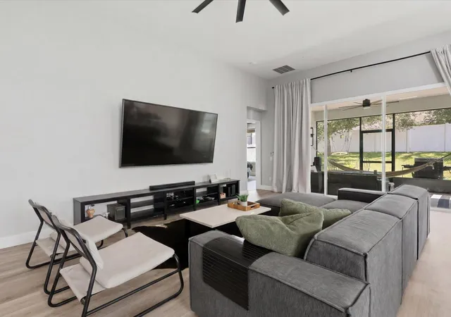 5th image of 13219 Charfield St, Windermere, FL 34786 | MLS# O6420991