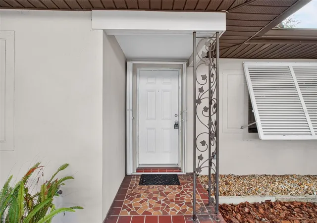 Photo 3 of Single family home for sale at 2012 Ripon Dr, Clearwater, FL 33764 | MLS# TB8524491 | Listing updated on 2026-08-29