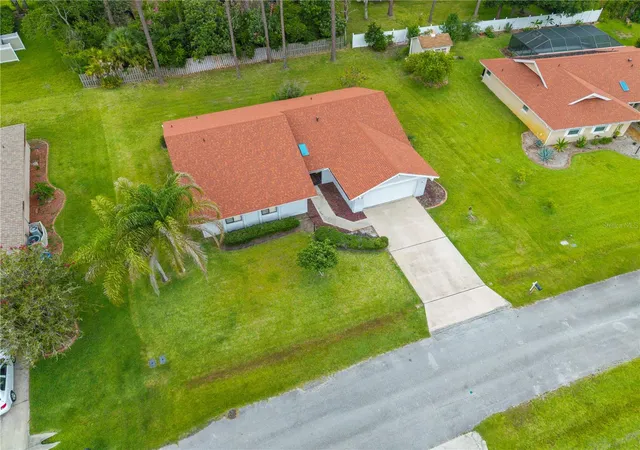 Photo 3 of Single family home for sale at 10 Village Ln, Palm Coast, FL 32164 | MLS# FC319611 | Listing updated on 2026-07-03