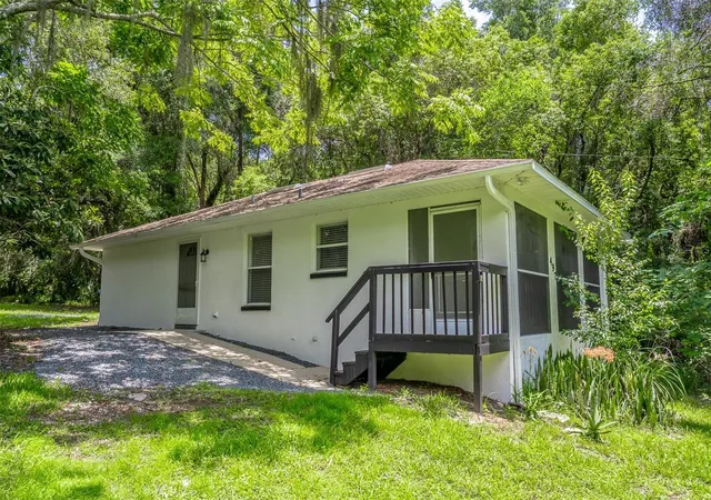 Photo 1 of Single family home for sale at 497 W Beresford Rd, Deland, FL 32720 | MLS# O6421023 | Listing updated on 2026-09-07