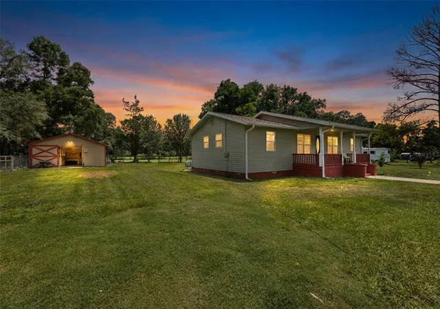 Homes for sale in Williston, FL | 18950 Ne 55th St, Williston, FL 32696 | MLS# GC541566