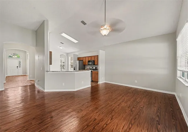 3rd image of 4906 Pennecott Wy, Wesley Chapel, FL 33544 | MLS# O6421045