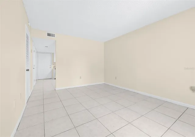4th image of 2944 Morgan Combee Rd, Lakeland, FL 33801 | MLS# L4963162