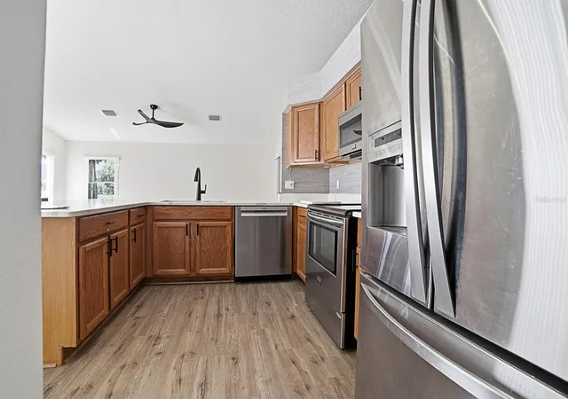 Photo 4 of Single family home for sale at 4438 River Ridge Dr, Leesburg, FL 34748 | MLS# G5114443 | Listing updated on 2026-10-01