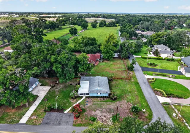 2nd image of 33350 E Lake Joanna Dr, Eustis, FL 32736 | MLS# G5114444