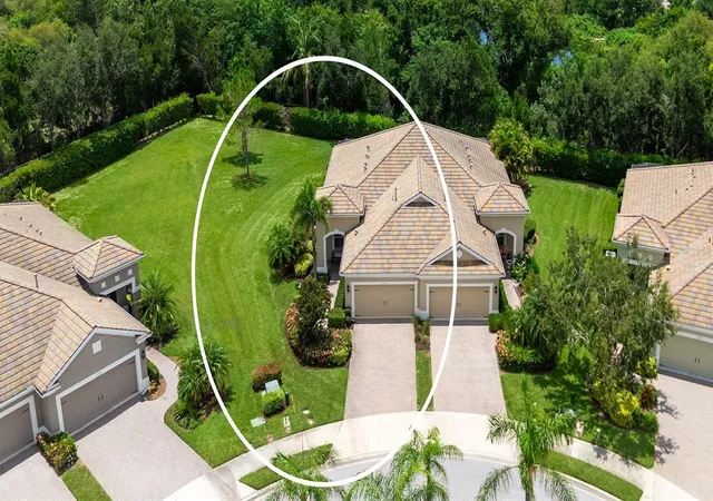 Single family home for sale at 4866 Maymont Park Cir, BRADENTON, FL 34203 | MLS# A4698532
