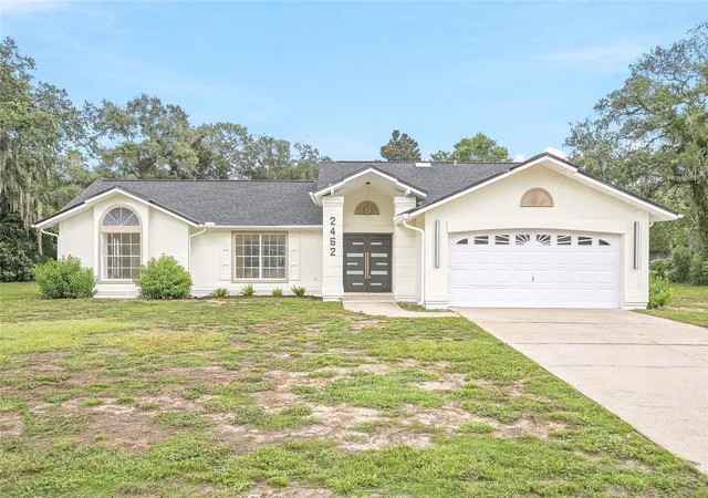 Photo 1 of Single family home for sale at 2462 Stephanie Dr, Spring Hill, FL 34608 | MLS# TB8524563 | Listing updated on 2026-08-14