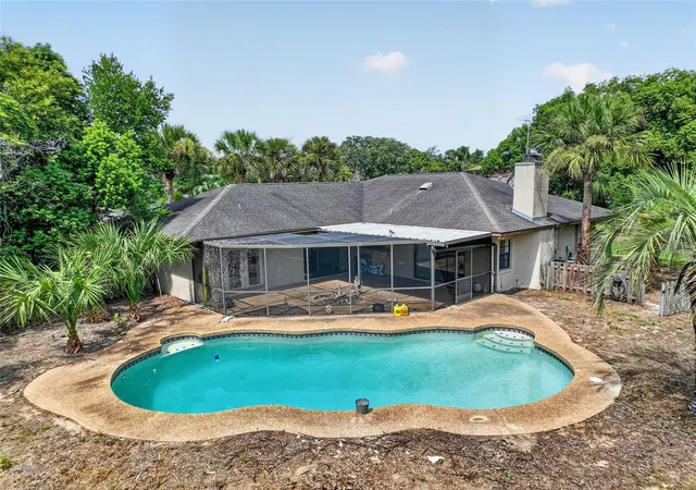 Photo 46 of Single family home for sale at 2085 Sussex Dr, Mount Dora, FL 32757 | MLS# G5114450 | Listing updated on 2026-08-27