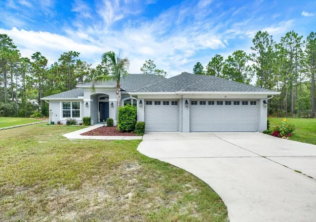 Photo 1 of Single family home for sale at 10 Cordia Ct, Homosassa, FL 34446 | MLS# TB8524582 | Listing updated on 2026-07-28