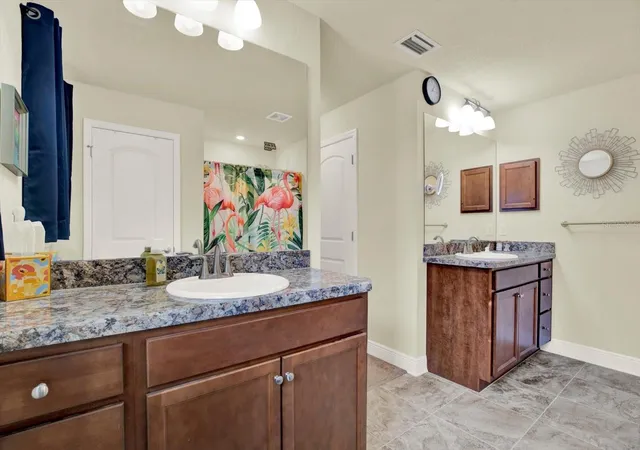 Photo 4 of Single family home for sale at 10 Cordia Ct, Homosassa, FL 34446 | MLS# TB8524582 | Listing updated on 2026-07-28