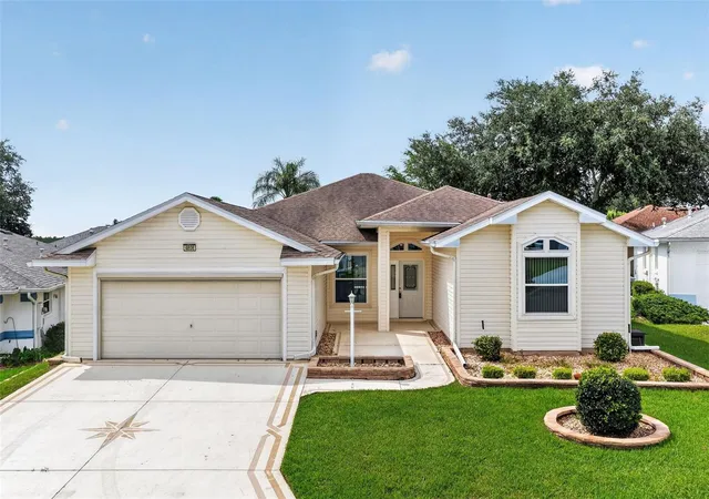 Photo 1 of Single family home for sale at 4808 Kilt Ct, Leesburg, FL 34748 | MLS# G5114452 | Listing updated on 2026-10-03