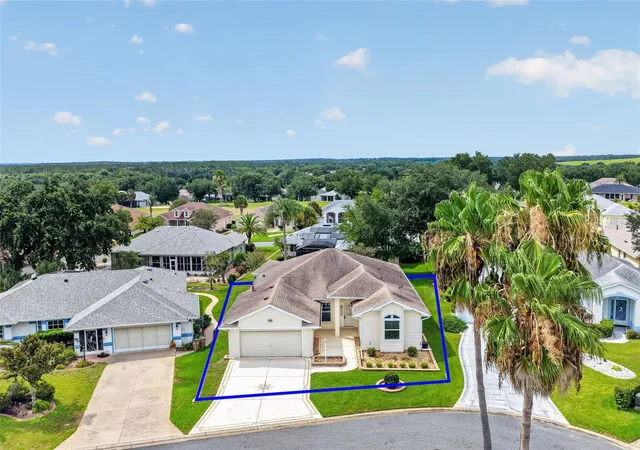 Photo 3 of Single family home for sale at 4808 Kilt Ct, Leesburg, FL 34748 | MLS# G5114452 | Listing updated on 2026-10-03