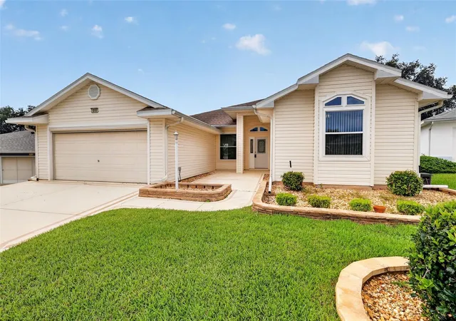 Photo 4 of Single family home for sale at 4808 Kilt Ct, Leesburg, FL 34748 | MLS# G5114452 | Listing updated on 2026-10-03