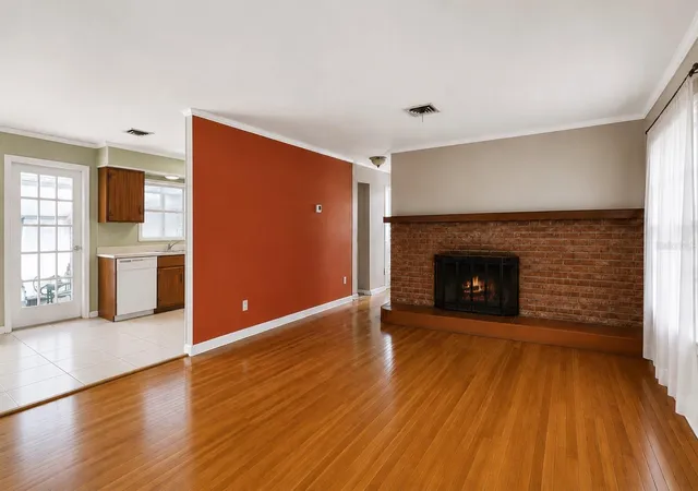 Photo 4 of Single family home for sale at 1400 Spartan Ave, Leesburg, FL 34748 | MLS# G5114453 | Listing updated on 2026-10-01
