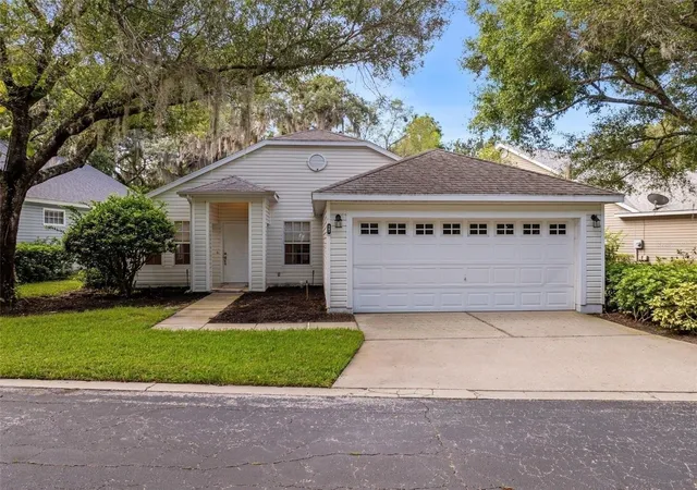 Homes for sale in Debary, FL | 287 Marsh Landing Cir, Debary, FL 32713 | MLS# O6421110