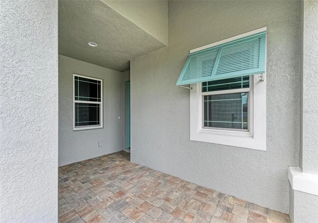 2nd image of 149 Okeeffe Cir, Bradenton, FL 34212 | MLS# A4698548