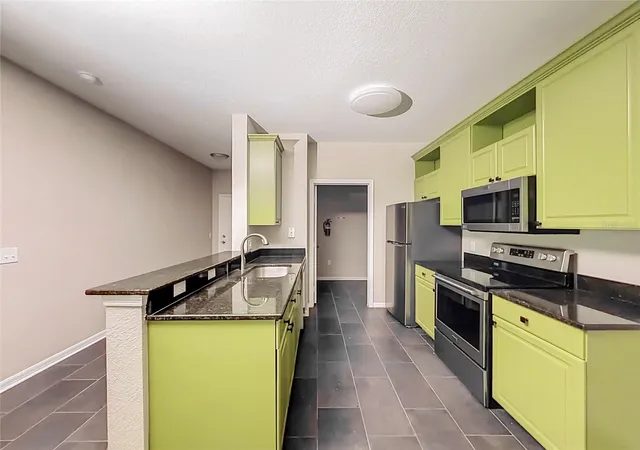 3rd image of 6003 Hemingway Cir #6003, Haines City, FL 33844 | MLS# O6421115