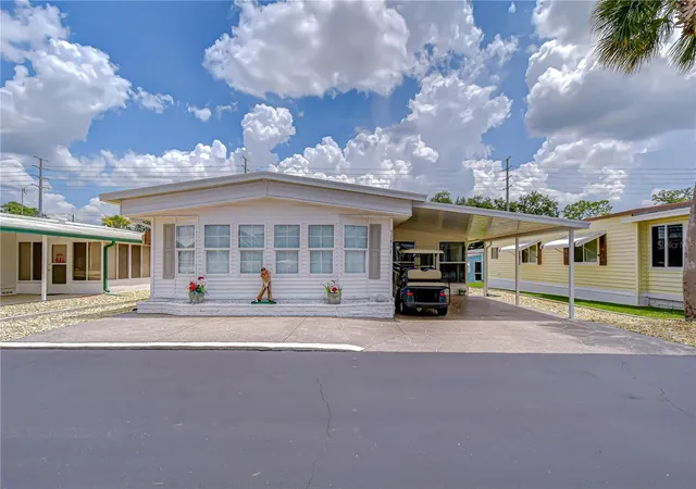 Homes for sale in Zephyrhills, FL | 37816 Barcelona Ave, Zephyrhills, FL 33541 | MLS# TB8524598