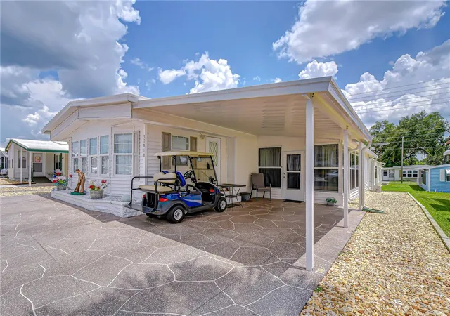 Homes for sale in Zephyrhills, FL | 37816 Barcelona Ave, Zephyrhills, FL 33541 | MLS# TB8524598