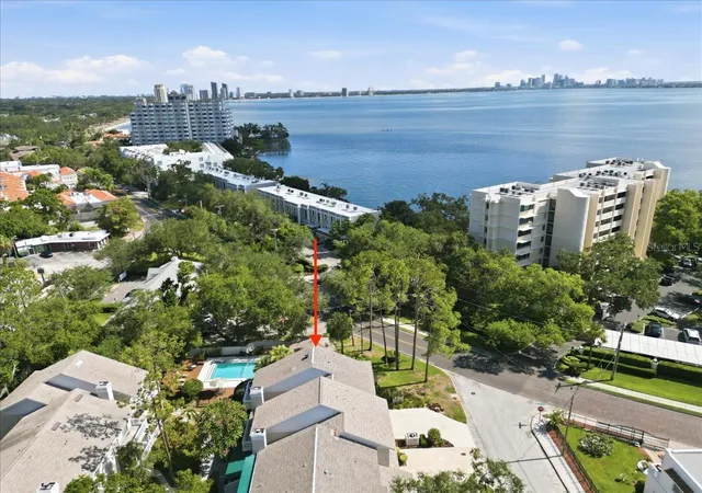 Townhouse for sale at 5103 S Jules Verne Ct, TAMPA, FL 33611 | MLS# TB8524602