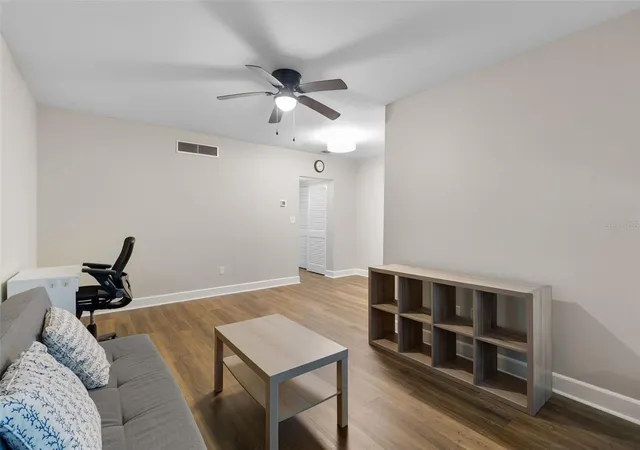 4th image of 1140 S Orlando Ave #E11, Maitland, FL 32751 | MLS# O6421126