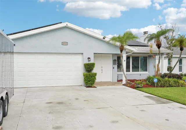 Photo 2 of Single family home for sale at 6010 Byp Grande Blvd Ne, Saint Petersburg, FL 33703 | MLS# TB8524607 | Listing updated on 2026-07-21