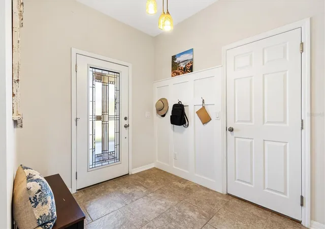 Photo 3 of Single family home for sale at 4110 Arlington Ridge Blvd, Leesburg, FL 34748 | MLS# OM727639 | Listing updated on 2026-10-09