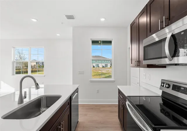 4th image of 1113 Orange Trailside Wy, Ocoee, FL 34761 | MLS# W7887211