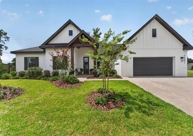 Single family home for sale at 5391 Clubhouse Hills Ln, LAKELAND, FL 33812 | MLS# L4963167