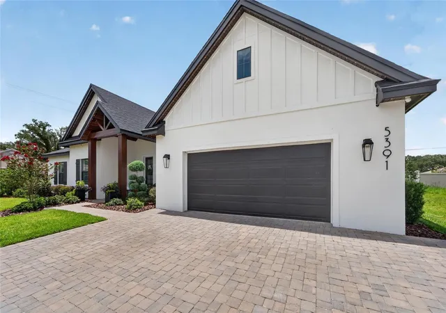 Photo 2 of Single family home for sale at 5391 Clubhouse Hills Ln, Lakeland, FL 33812 | MLS# L4963167 | Listing updated on 2026-09-21