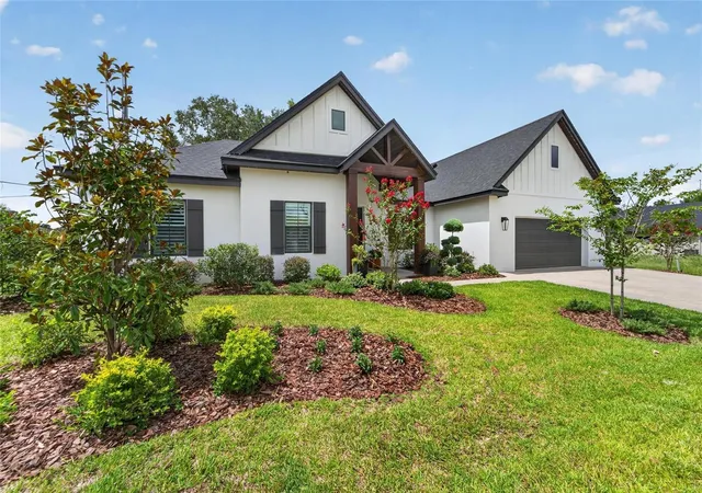 Photo 4 of Single family home for sale at 5391 Clubhouse Hills Ln, Lakeland, FL 33812 | MLS# L4963167 | Listing updated on 2026-09-21