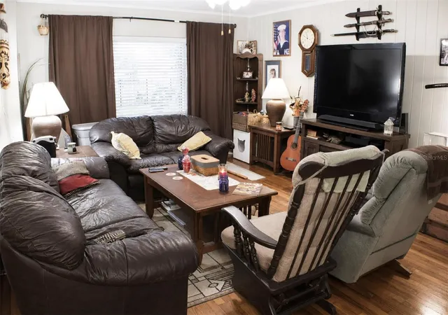 Photo 2 of Single family home for sale at 1405 28th Street Nw, Winter Haven, FL 33881 | MLS# L4963168 | Listing updated on 2026-07-01