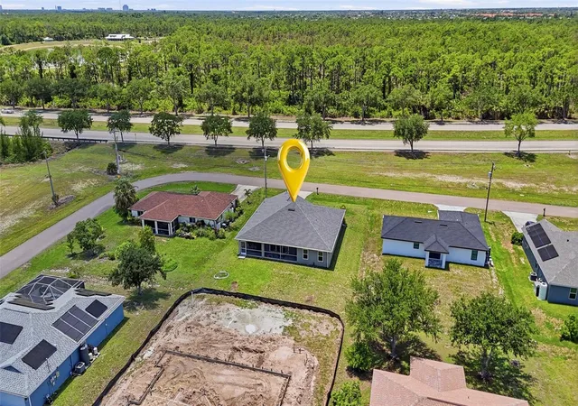Homes for sale in Cape Coral, FL | 1927 Ne 33rd St, Cape Coral, FL 33909 | MLS# C7527897