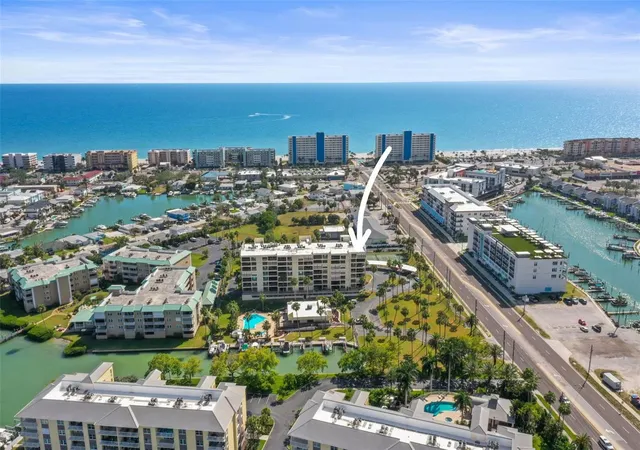 Homes for sale in Madeira Beach, FL | 401 150th Avenue, Madeira Beach, FL 33708 | Houzeo