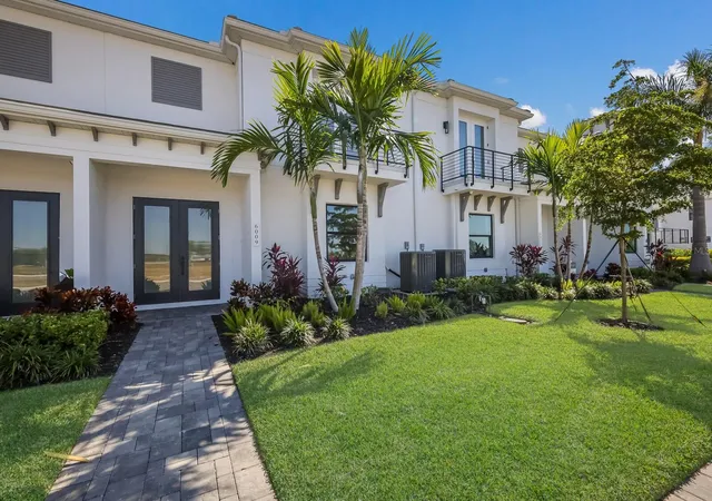 Photo 1 of Townhouse for sale at 6009 White Mangrove Ln, Bradenton, FL 34210 | MLS# A4698562 | Listing updated on 2026-07-19