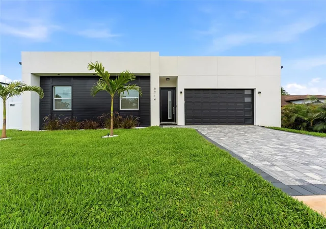 4th image of 9714 Van St, Tampa, FL 33615 | MLS# TB8524644
