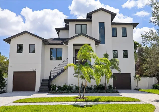 Single family home for sale at 4902 W San Nicholas St, TAMPA, FL 33629 | MLS# TB8524646