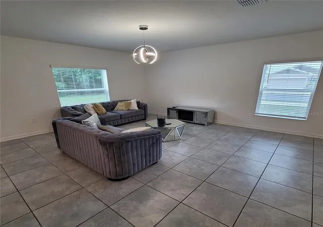 Photo 3 of Single family home for sale at 577 Bell Prairie Cir, Lake Wales, FL 33859 | MLS# S5152772 | Listing updated on 2026-10-02