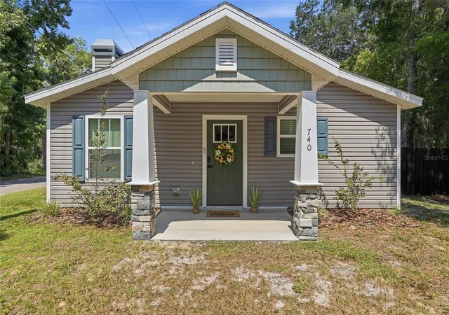 Homes for sale in Gainesville, FL | 740 Nw 8th St, Gainesville, FL 32601 | MLS# GC541576