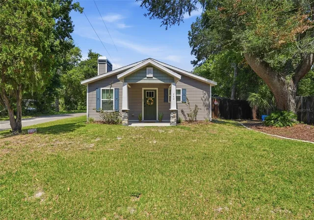 Homes for sale in Gainesville, FL | 740 Nw 8th St, Gainesville, FL 32601 | MLS# GC541576