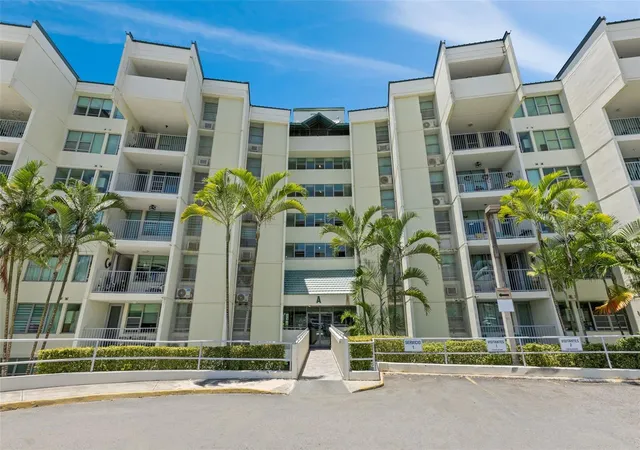Homes for sale in Guaynabo, PR | Ave Las Cumbres Atrium Park #308, Guaynabo, PR 00969 | MLS# PR9122435