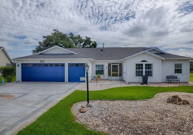 Homes for sale in Leesburg, FL | 3851 Manor Oaks Ct, Leesburg, FL 34748 | MLS# G5114468