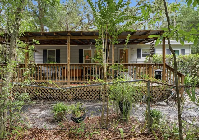 1st image of 6845 W Jackson Ln, Homosassa, FL 34448 | MLS# OM727651