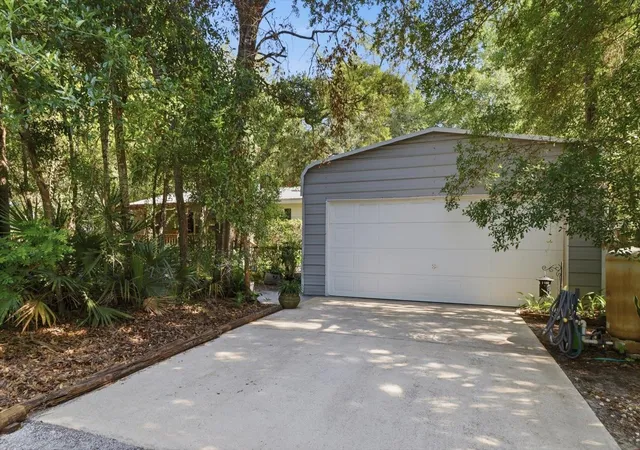 3rd image of 6845 W Jackson Ln, Homosassa, FL 34448 | MLS# OM727651