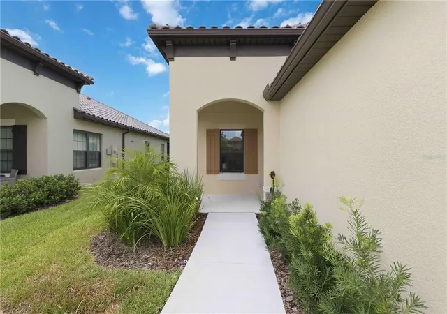 Homes for sale in Nokomis, FL | 244 Altamura Cir, Nokomis, FL 34275 | MLS# N6144878
